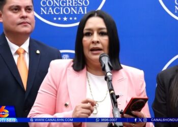 Lectura de la Biblia ya no será obligatoria en los centros educativos de Honduras