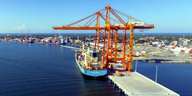 Honduras enfrenta fallas logísticas en aduanas pese a mayor recaudación en 2025