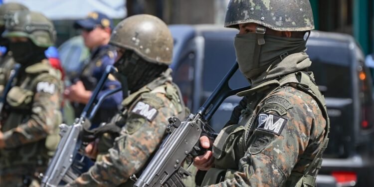 Guatemala decreta Estado de Prevención en seis departamentos por amenazas al orden público