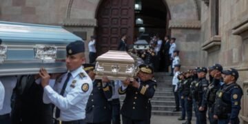 Guatemala indemnizará a familias de policías asesinados tras ataques que sacudieron la seguridad nacional en enero
