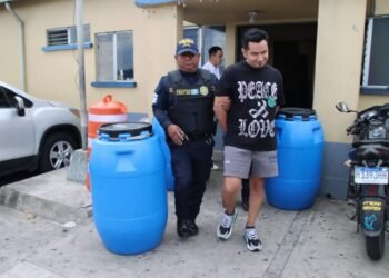 Capturan en Guatemala a familiar de cabecilla del Barrio 18 fugado de Fraijanes II