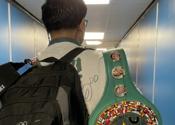 Lester Martínez regresa a Guatemala tras ganar título mundial interino del CMB en Estados Unidos