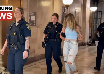 Mujer arrestada en Maryland por denunciar a trabajadores guatemaltecos a ICE para evitar pagar $10,000