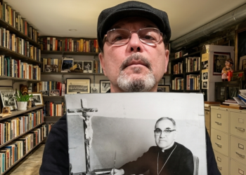 Rubén Blades y su canción a Monseñor Romero, el arzobispo salvadoreño martirizado que hoy es santo