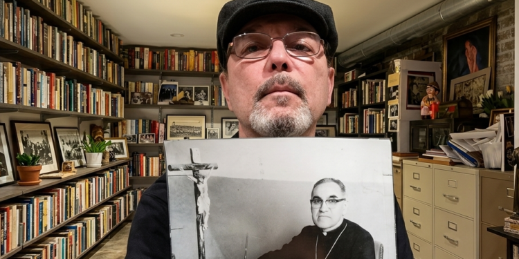 Rubén Blades y su canción a Monseñor Romero, el arzobispo salvadoreño martirizado que hoy es santo