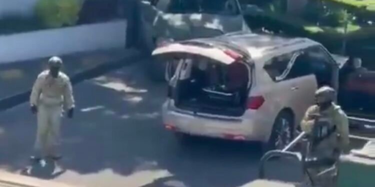 Fiscalía mexicana entrega el cuerpo del narcotraficante Nemesio Oseguera, “El Mencho”, a sus familiares