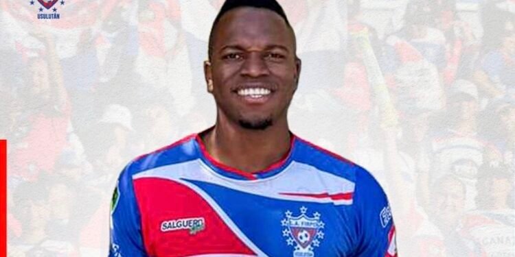 Federación Salvadoreña de Fútbol revisa denuncia de racismo en juego local y no halla pruebas en informe arbitral