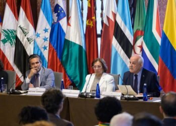 Honduras anuncia su retiro del Grupo de La Haya y reafirma política exterior soberana