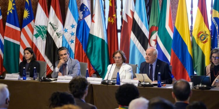 Honduras anuncia su retiro del Grupo de La Haya y reafirma política exterior soberana