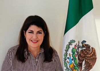 Exembajadora de México en Belice se niega a entregar sede diplomática tras fin de su cargo