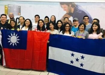 Estudiantes hondureños becados en Taiwán piden apoyo al presidente Asfura para evitar la suspensión de sus estudios