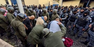 Realizan otra requisa en penal guatemalteco de máxima seguridad