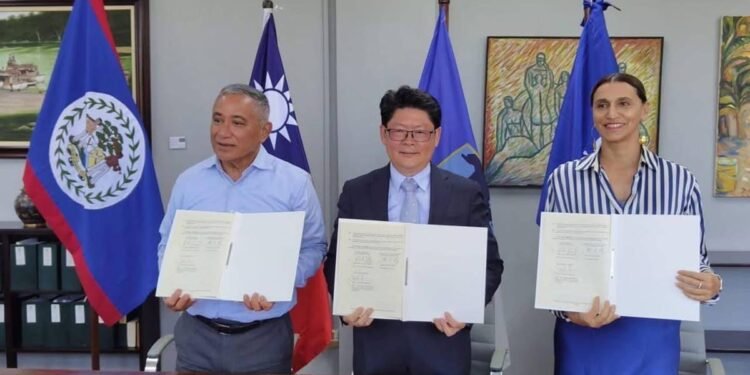 Taiwán y Belice firman convenios de cooperación para empleo, infraestructura y desarrollo sostenible