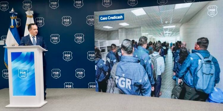 Fiscalía salvadoreña reporta 180 denuncias, $38.5 millones decomisados y bienes incautados en caso de captación ilegal de fondos