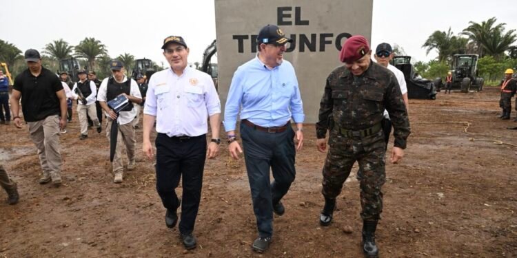 Sala de Apelaciones de Guatemala suspende construcción de cárcel de máxima seguridad un día después del inicio de la obra