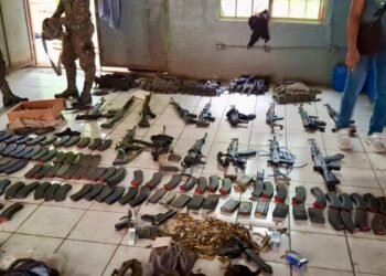Incautación de armas de guerra en Guatemala deja cinco capturados en Huehuetenango durante operativo fronterizo
