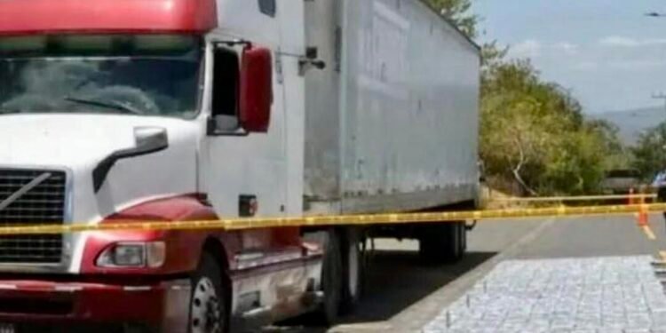 Incautación de droga en Nicaragua deja 1.3 toneladas de cocaína decomisadas rumbo a Guatemala y un guatemalteco capturado