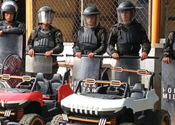 Requisa en cárcel de Guatemala deja decomisos de 69 celulares, drogas y hasta carros eléctricos para niños