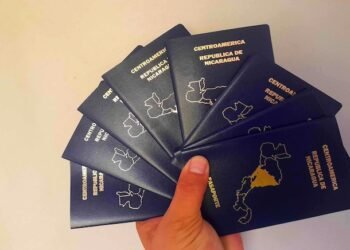 La dictadura Ortega-Murillo ha retirado la nacionalidad a 452 opositores, revela informe