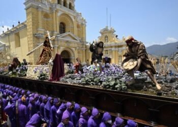 Guatemala presenta plan de Semana Santa con actividades religiosas en la capital, Antigua y Quetzaltenango