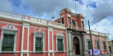 Experta advierte grandes desafíos para el nuevo TSE de Guatemala y propone restructurar capacitaciones de organismos temporales