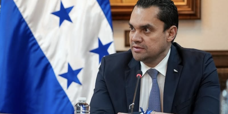 Presidente del Congreso hondureño a favor de retomar relaciones diplomáticas con Taiwán