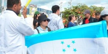 Honduras: más de 5,000 médicos sin salario anuncian protestas tras Semana Santa