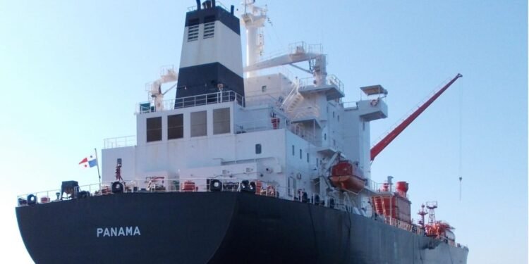 Panamá emite alerta preventiva para sus buques y pide refuerzo de seguridad a bordo por crisis en Medio Oriente