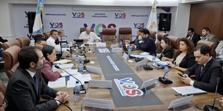 Gobierno guatemalteco recuerda que multas a gasolineras son de hasta $521 por especulación en precios del combustible