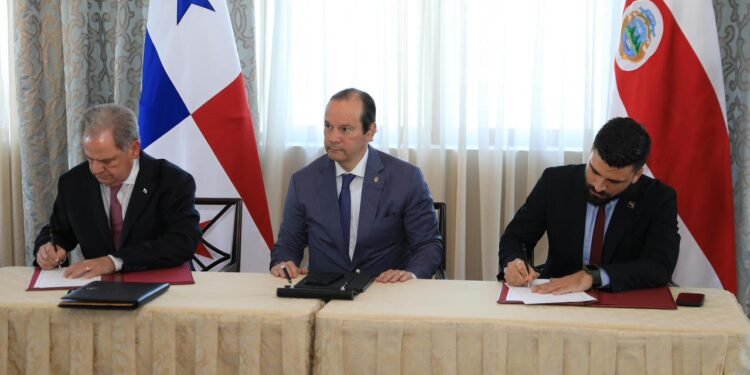 Costa Rica se suma como primer socio de Panamá para proyecto ferroviario en Centroamérica