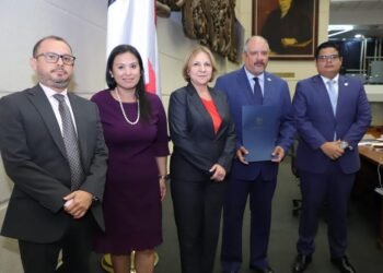 Gobierno panameño presenta reformas para encarcelar a quienes se cubran el rostro durante manifestaciones