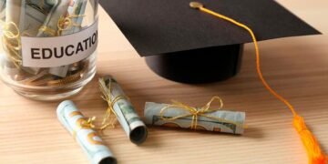 Estados Unidos abre becas Fulbright con financiamiento total para estudiar posgrados en Honduras