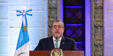 Presidente guatemalteco condena ataque en Washington y respalda a EE.UU.