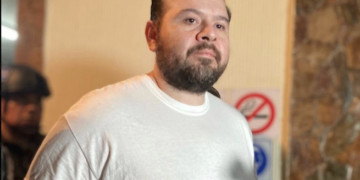 Tribunal salvadoreño condena a excomisionado presidencial por exigir sobornos a empresarios