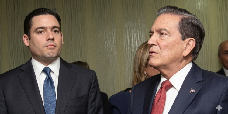 Parlacen rechaza juramentar como diputados al expresidente y al exvicepresidente de Panamá en medio de controversia política y procesos judiciales