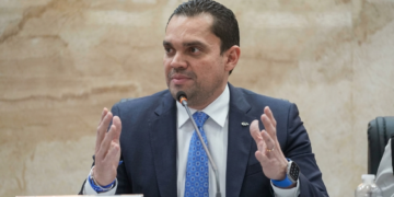 Congreso de Honduras anuncia medidas contra violencia en estadios e invasiones de tierras