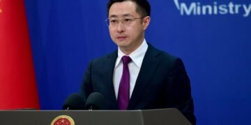 China niega presiones contra Panamá y defiende inspecciones a buques con bandera panameña