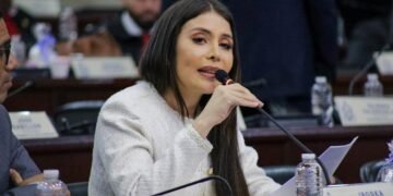 Nuevo conflicto político en Honduras por bonos a diputados transferidos desde la Presidencia del Ejecutivo