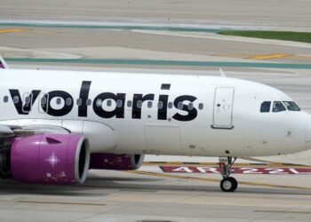 Volaris El Salvador suspende vuelos a Guatemala, Costa Rica y Honduras por altos costos e impuestos