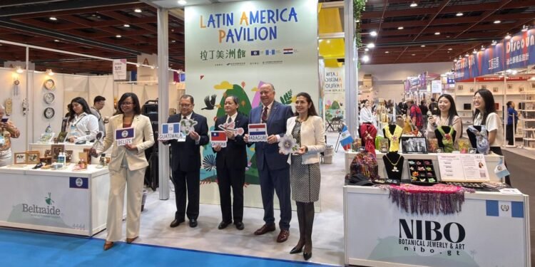 Guatemala participa en Feria de Regalos y Papelería de Taiwán y promueve oportunidades de negocios para empresas