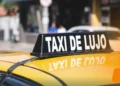Panamá regula taxis de lujo con plataformas digitales y tarifas controladas por la Autoridad de Tránsito y Transporte Terrestre