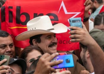 El izquierdista partido Libre de Honduras en conflicto interno por tempraneras aspiraciones presidenciales rumbo a 2029