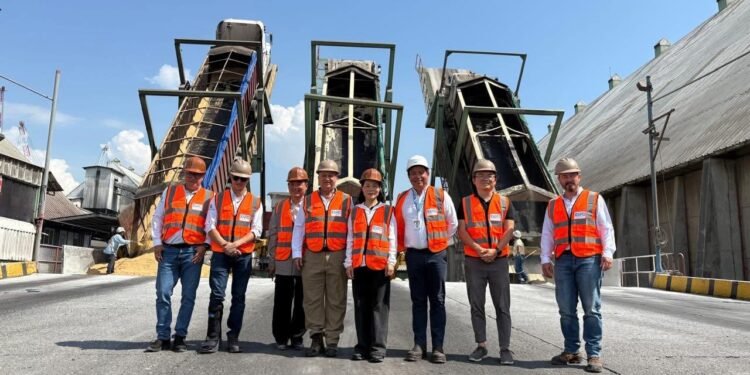 Embajadora de Taiwán visita agroindustria azucarera de Guatemala y refuerza comercio bilateral