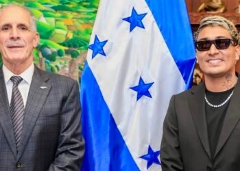 Honduras: Presidente Asfura se reúne con el popular creador de contenido “Supremo”; hay críticas al mandatario