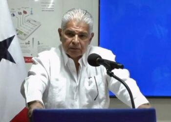 Presidente Mulino advierte mensaje político de China en retención de barcos panameños 