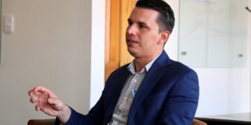 Investigan a alcalde y tres concejales de la capital costarricense por irregularidades en viaje a China