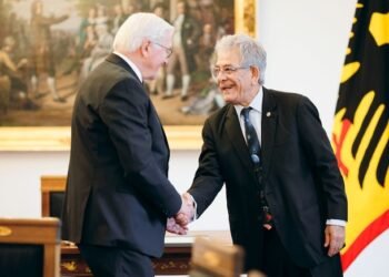 Presidente alemán recibe al juez guatemalteco Gálvez y elogia su lucha anticorrupción