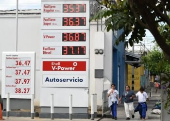 Guatemala afina esta semana los últimos detalles del subsidio a combustibles con rebajas de hasta un dólar por galón