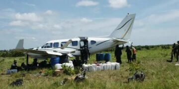 Desplome del 80% en intercepciones de narcoavionetas durante gobierno de Castro revela cambio en rutas del narcotráfico en Honduras