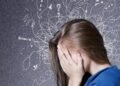 Centroamérica frente a una “crisis silenciosa”: hasta 60 % de jóvenes sufre ansiedad digital por redes sociales